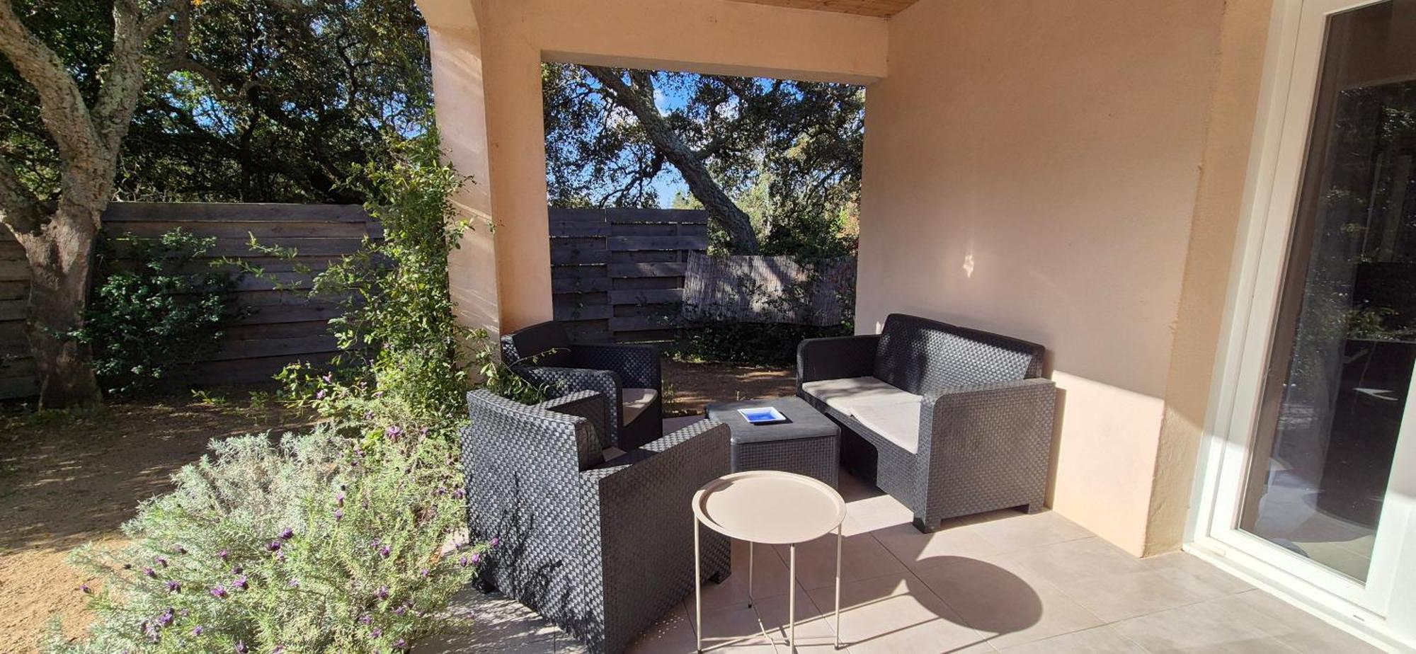 Elsanais Villa Figari  Luaran gambar